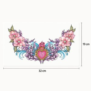 Tatuaje de pecho Flores y cerebros